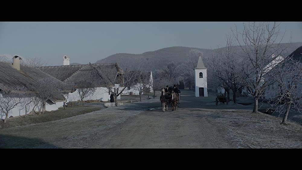 ポスト・モーテム 遺体写真家トーマスの画像