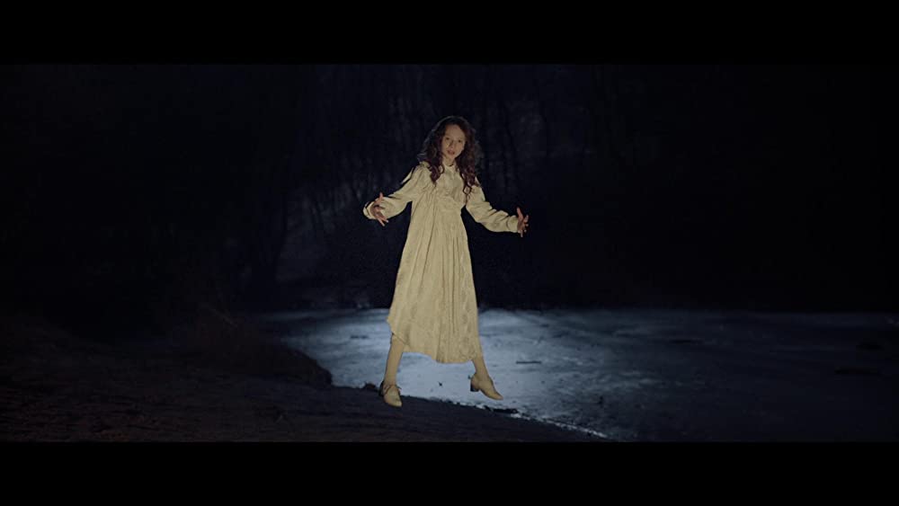 ポスト・モーテム 遺体写真家トーマスの画像