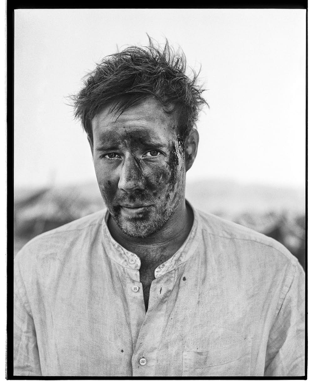 ポスト・モーテム 遺体写真家トーマスの画像