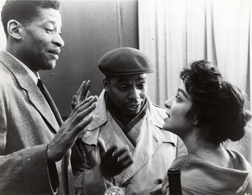 アメリカの影の画像