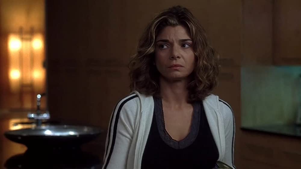 「アンハサウェイ／裸の天使」ローラ・サン・ジャコモの画像