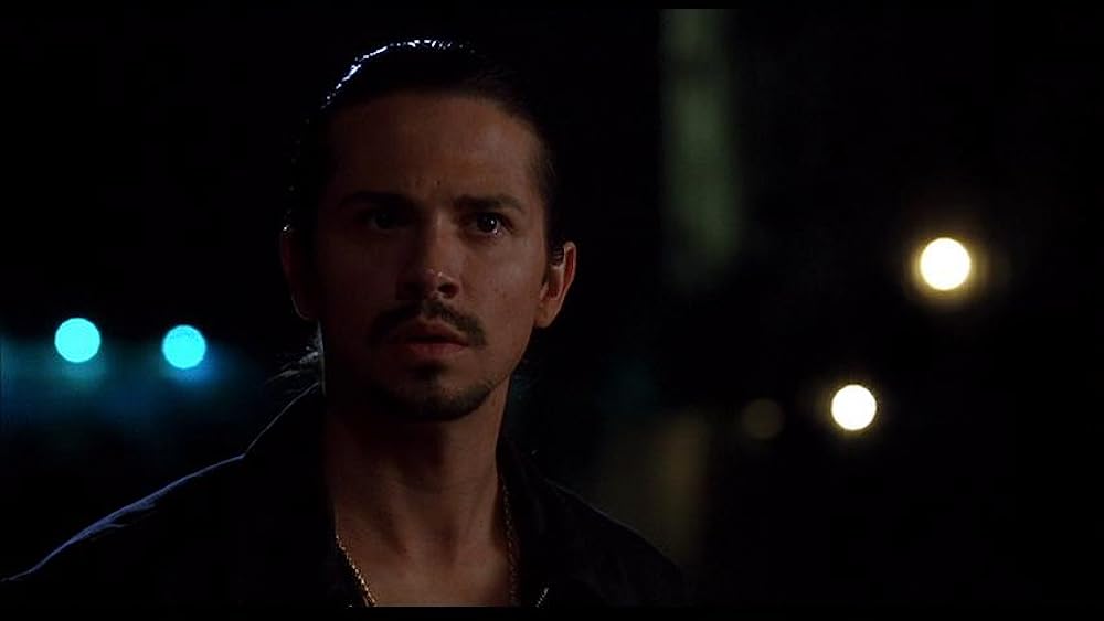 アンハサウェイ／裸の天使の画像