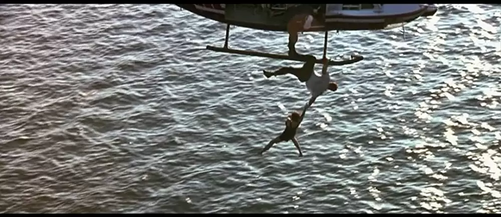 「トゥルーライズ」ジェイミー・リー・カーティス & アーノルド・シュワルツェネッガーの画像