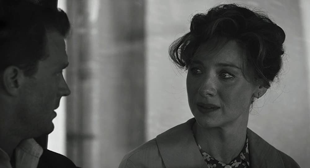 「ベルファスト」カトリーナ・バルフ & ジェイミー・ドーナンの画像