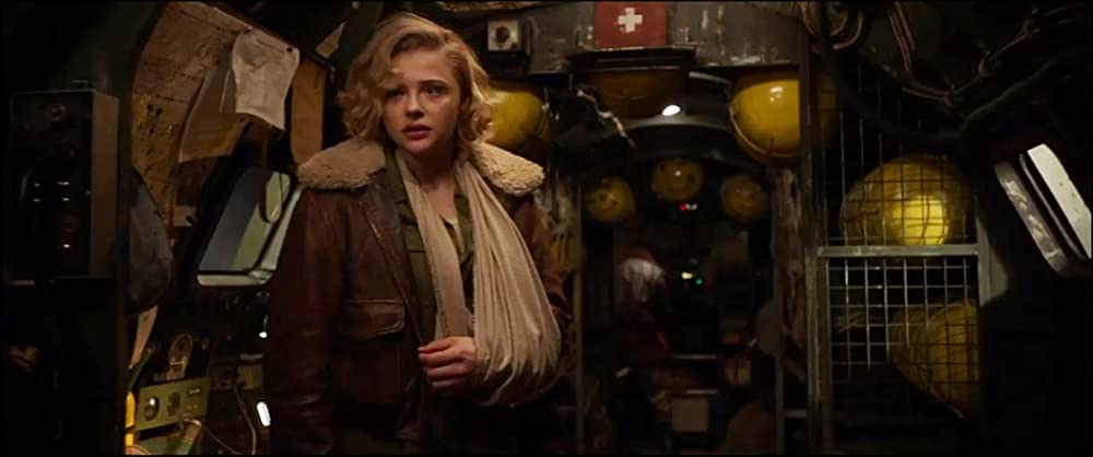 「シャドウ・イン・クラウド」クロエ・グレース・モレッツの画像