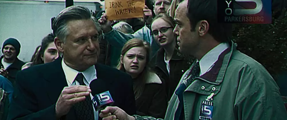 「ダーク・ウォーターズ 巨大企業が恐れた男」ビル・プルマンの画像