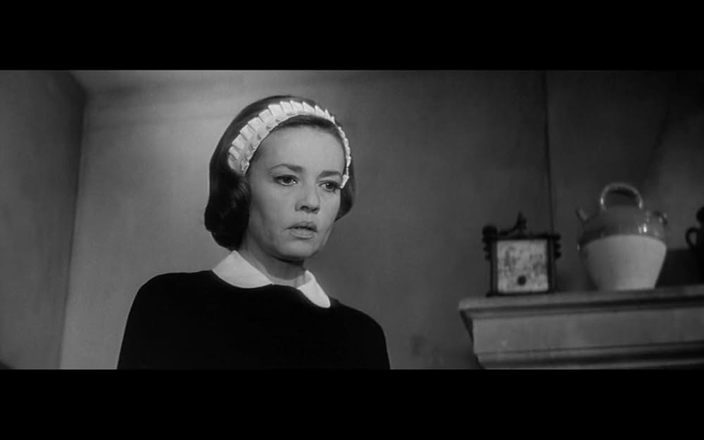 「小間使の日記」の画像