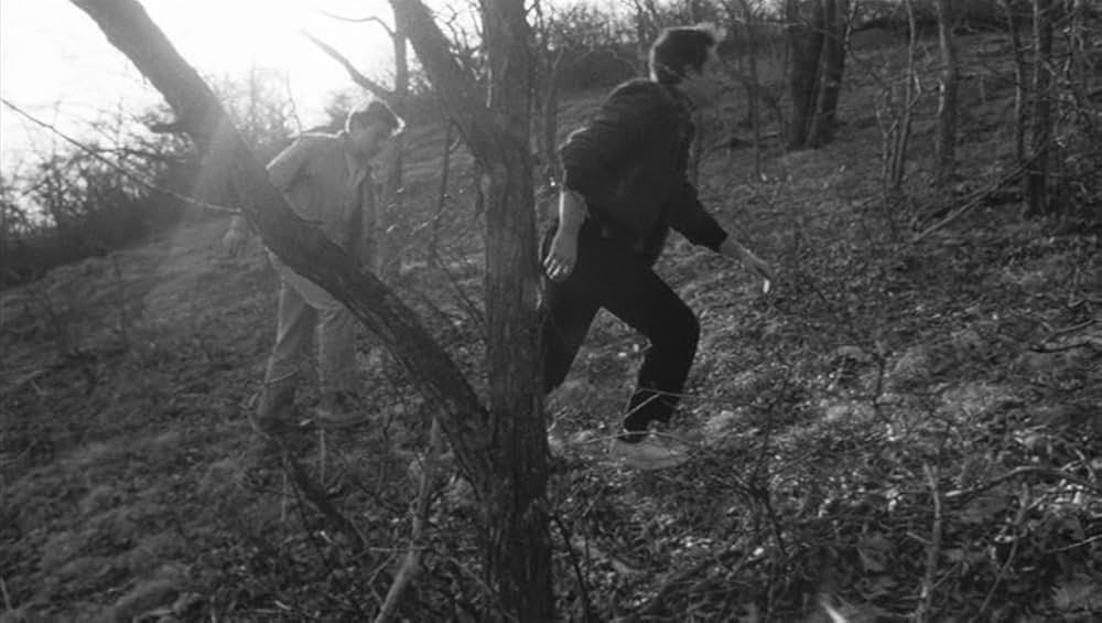 ドアをノックするのは誰?の画像