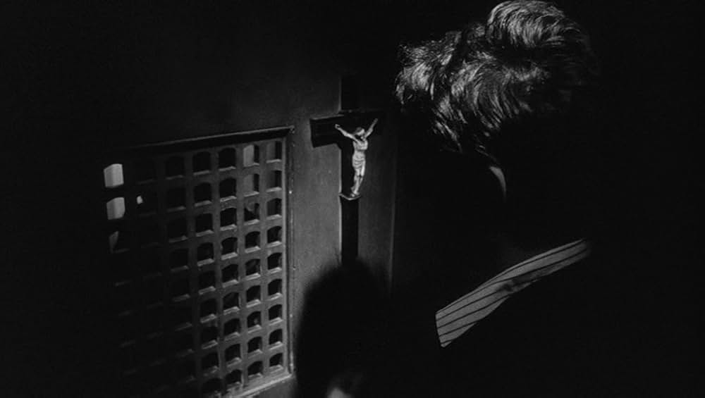 ドアをノックするのは誰?の画像