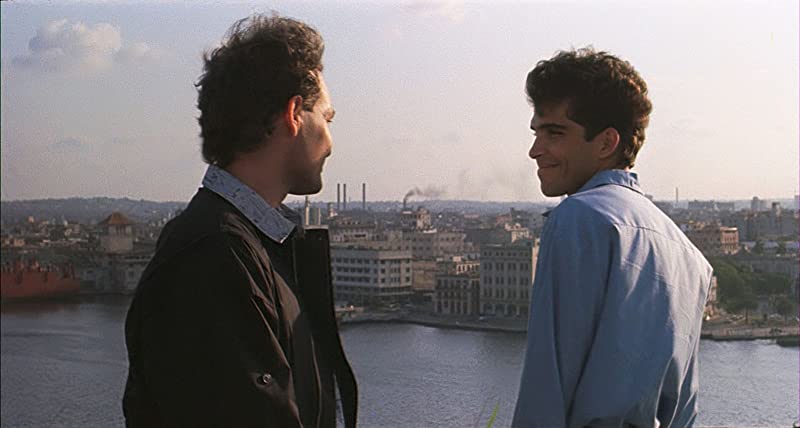 苺とチョコレートの画像