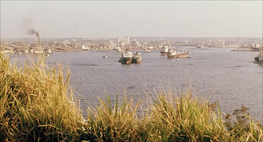 苺とチョコレートの画像