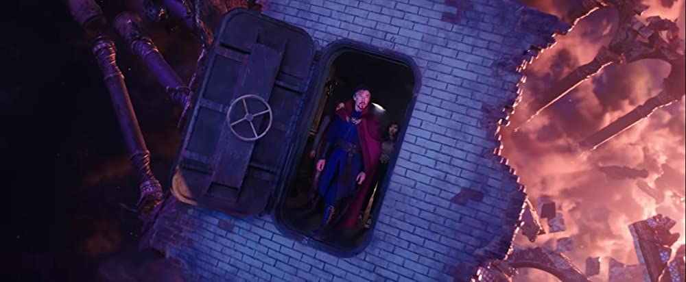 「ドクター・ストレンジ／マルチバース・オブ・マッドネス」ベネディクト・カンバーバッチ & ソーチ－・ゴメスの画像