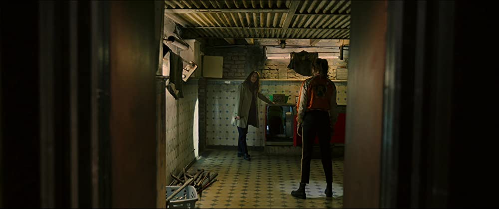 「ガンパウダー・ミルクシェイク」レナ・ヘディ & カレン・ギランの画像