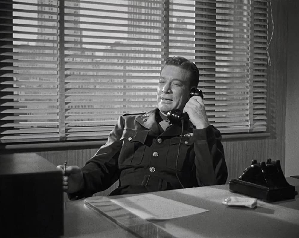 「原子怪獣現わる」ケネス・トビーの画像