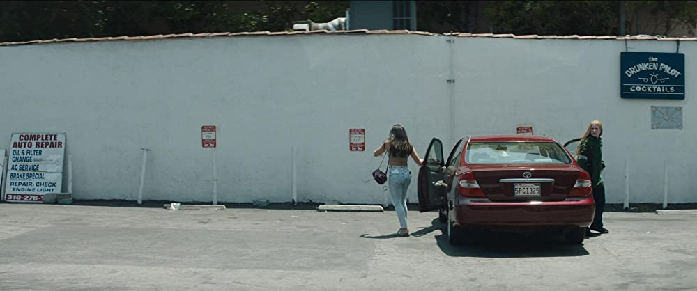 「さよなら、私のロンリー」エバン・レイチェル・ウッド & ジーナ・ロドリゲスの画像