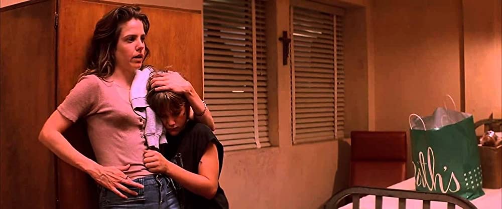 依頼人（1994）の画像