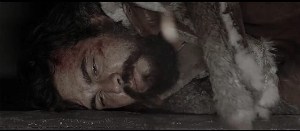 オオカミの皮をまとう男の画像