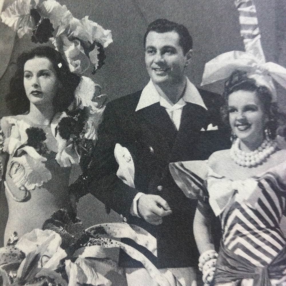 美人劇場の画像