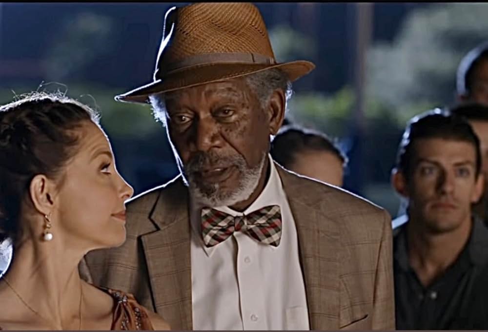 イルカと少年2の画像