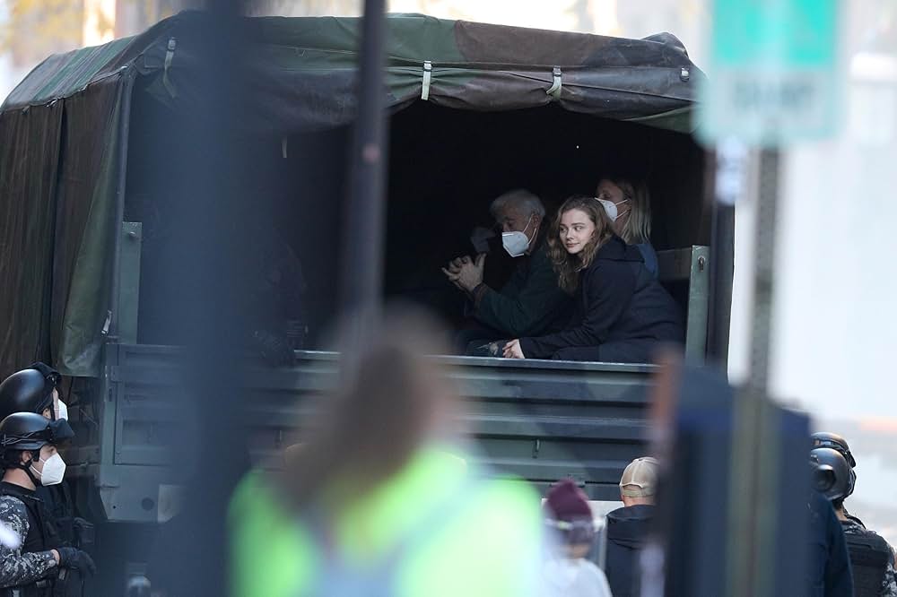 マザー／アンドロイドの画像