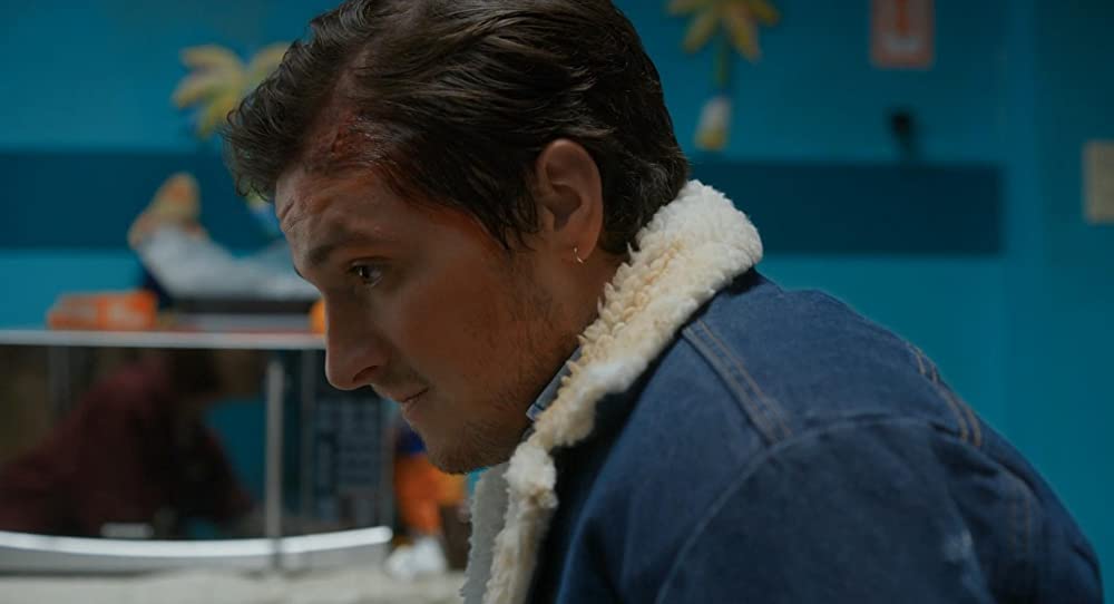 「BURN バーン」ジョシュ・ハッチャーソンの画像