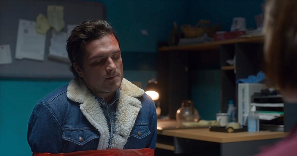 「BURN バーン」ジョシュ・ハッチャーソンの画像