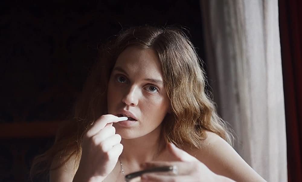 帰らない日曜日の画像