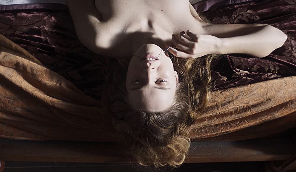 帰らない日曜日の画像