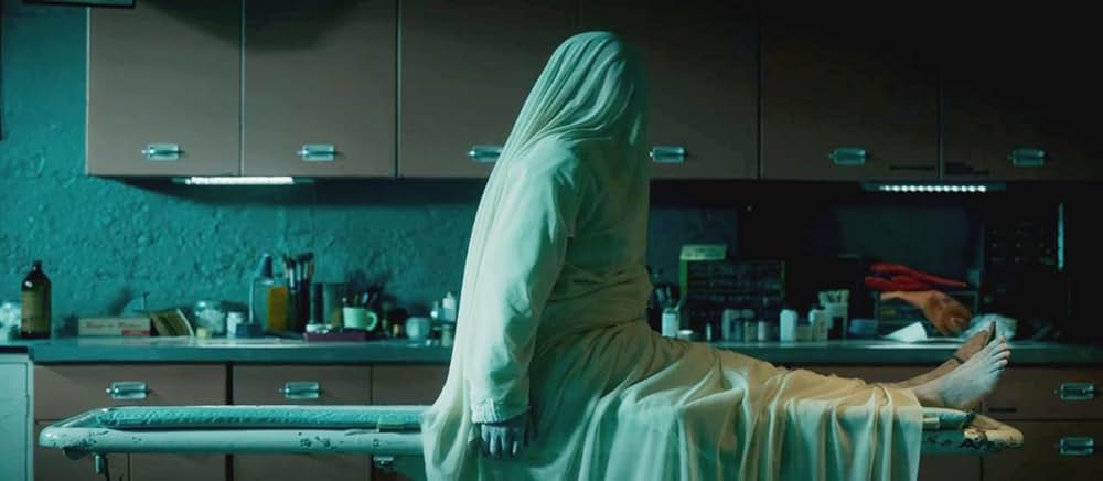 死霊伝説 呪われた町の画像