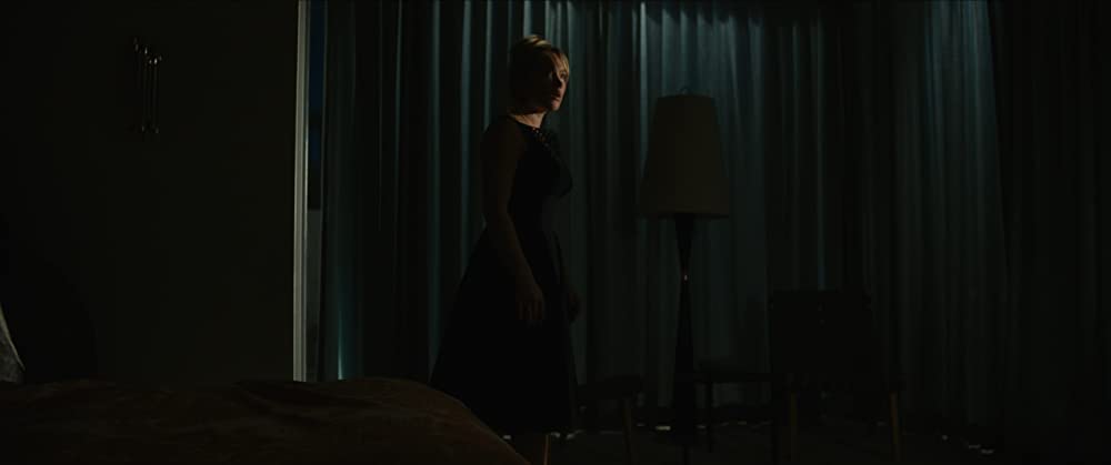 「ドント・ウォーリー・ダーリン」フローレンス・ピューの画像