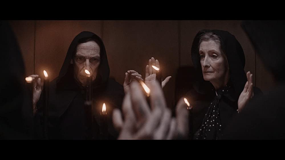 「悪魔館 死霊のせいなら、有罪。」シーラ・マッカーシー & ジュリアン・リッチングスの画像
