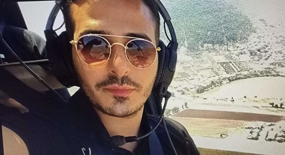 Tinder詐欺師：恋愛は大金を生むの画像