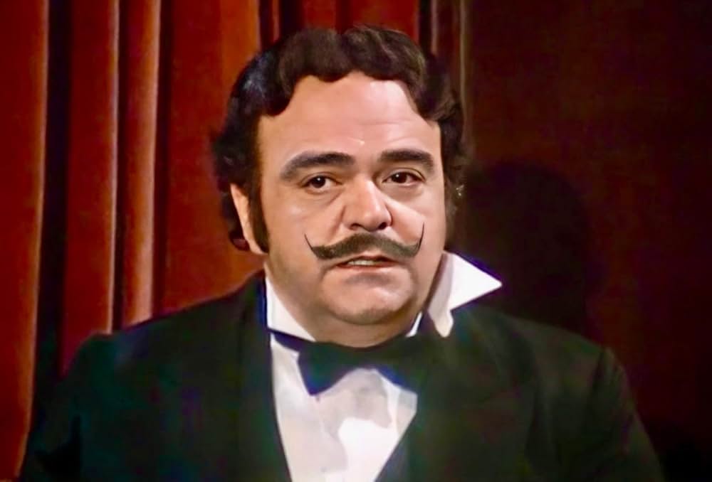 名探偵登場の画像