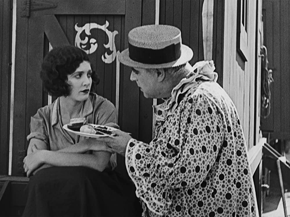 サーカスの画像