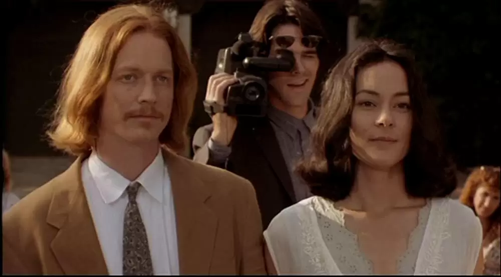 「スリープ・ウィズ・ミー」エリック・ストルツ & メグ・ティリー & トーマス・ギブソンの画像