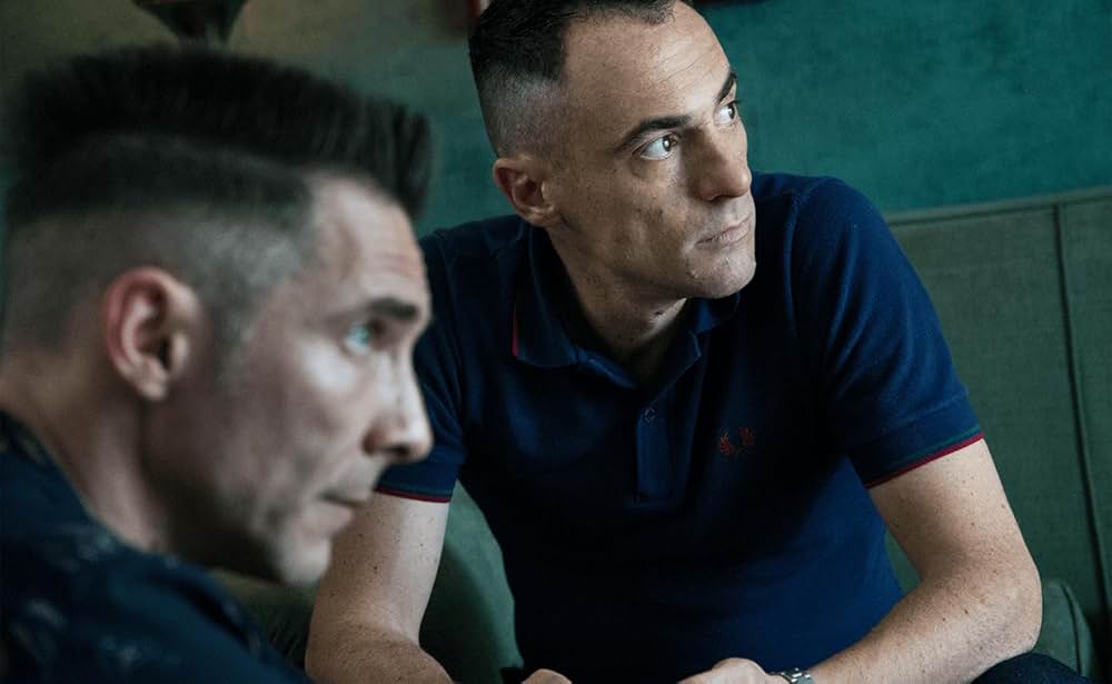 悪の寓話の画像