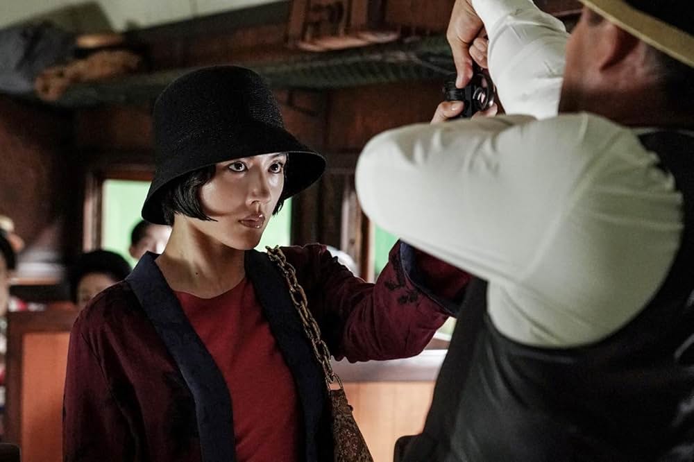 リボルバー・リリーの画像