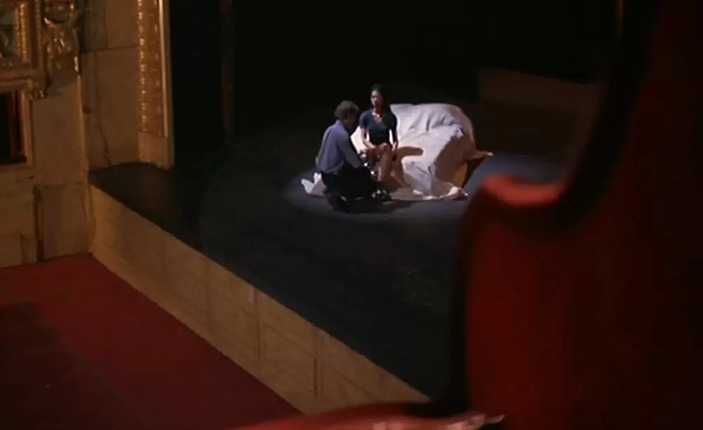 パリ、18区、夜。の画像