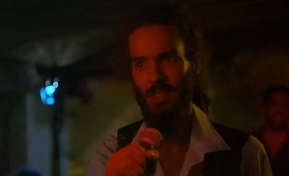 パリ、18区、夜。の画像