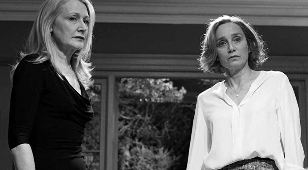 「サリー・ポッターのパーティー」クリスティン・スコット・トーマス & パトリシア・クラークソンの画像