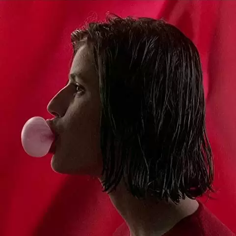 トリコロール／赤の愛の画像