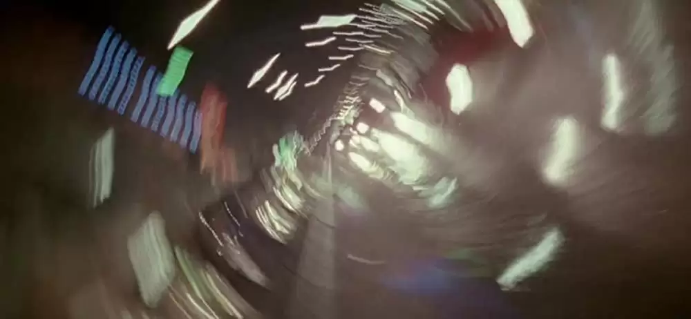 トリコロール／赤の愛の画像