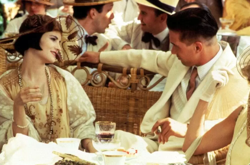 「ミセス・パーカー／ジャズエイジの華」スティーブン・ボールドウィン & ジェニファー・ジェイソン・リーの画像