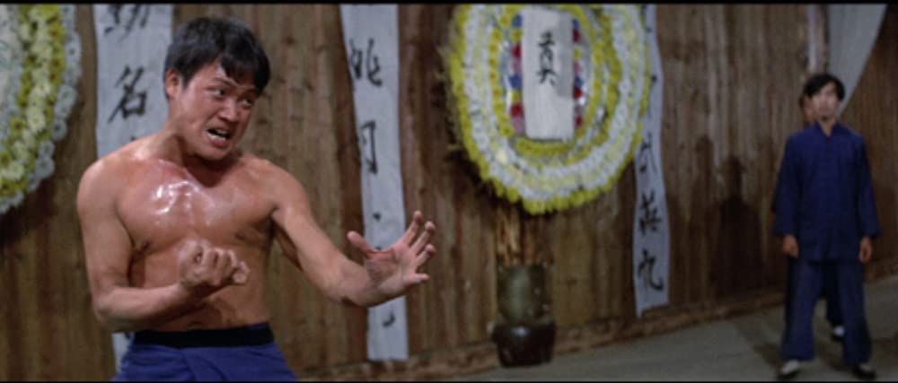 片腕ドラゴンの画像