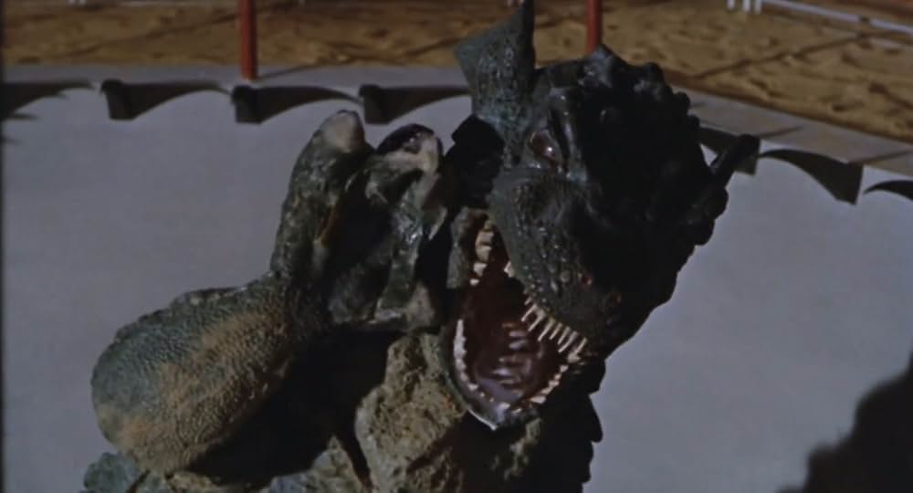 怪獣ゴルゴの画像