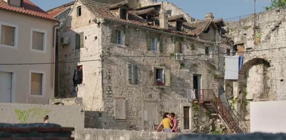 ウィークエンド・アウェイの画像