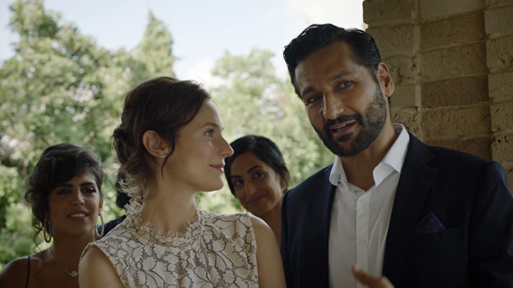 「ザ・オペラティブ」キャス・アンバー & ダイアン・クルーガーの画像