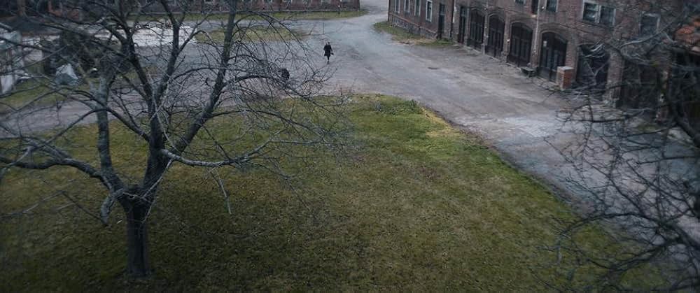 その瞳に映るのはの画像