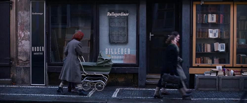 その瞳に映るのはの画像