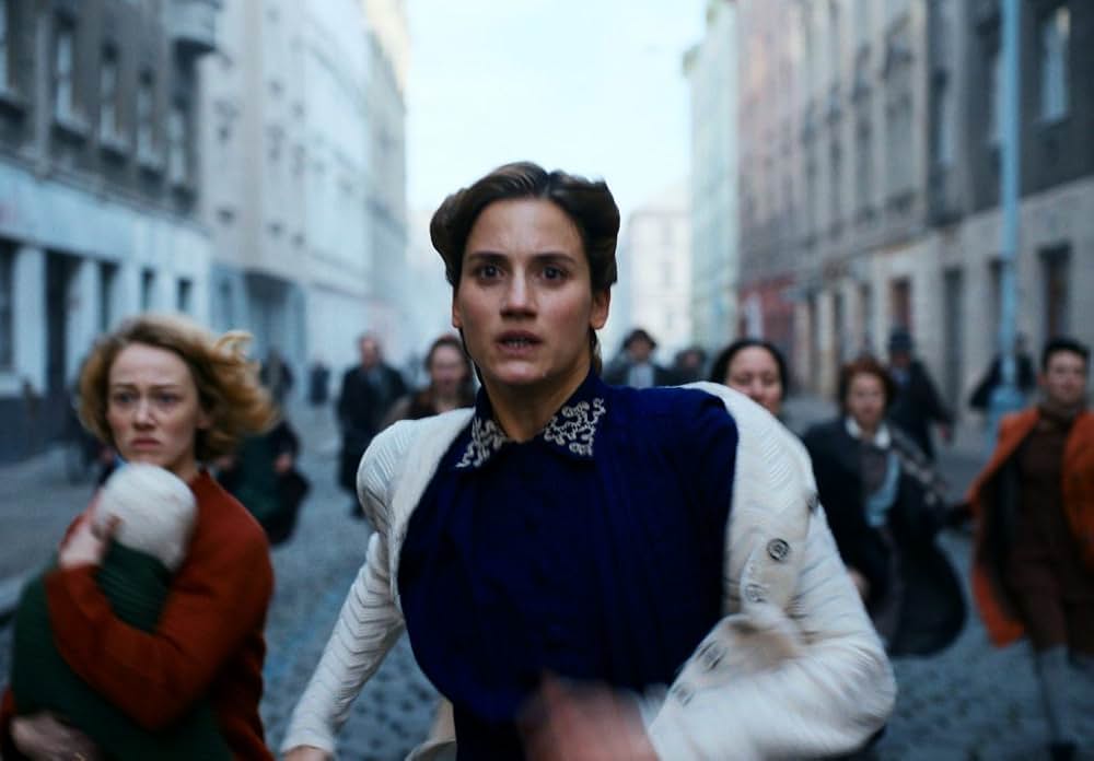 その瞳に映るのはの画像